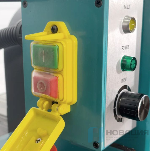 Универсальный фрезерный станок