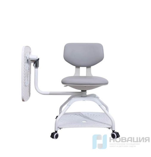 Кресло со столиком (пюпитром) на колесах