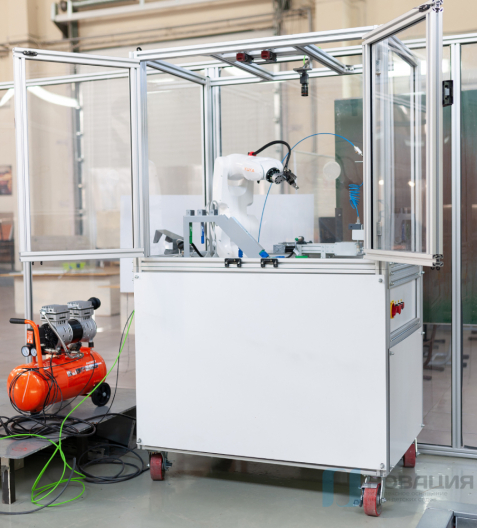Мобильная роботизированная ячейка на базе промышленного робота KUKА