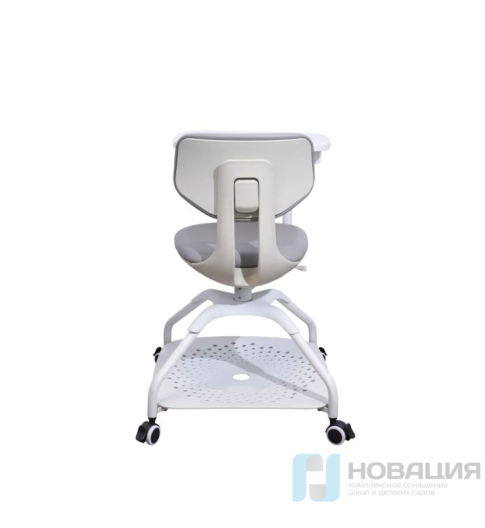 Кресло со столиком (пюпитром) на колесах