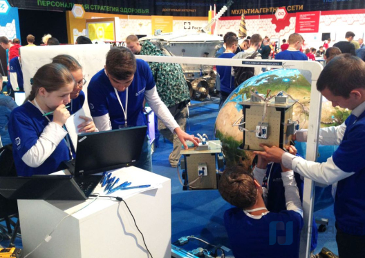 Комплекс имитаторов космической среды Терра