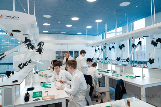 Потолочная система электроснабжения