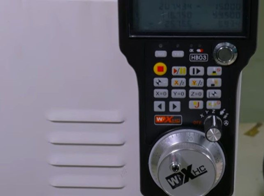 Фрезерный станок WATTSAN 0404 MINI с ЧПУ  (для работы по дереву, стеклу и другим материалам)